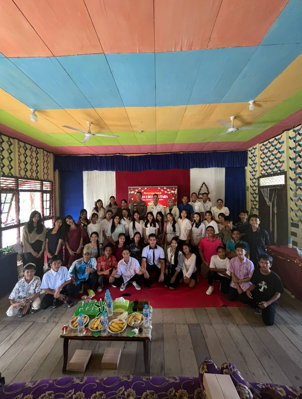 Perayaan Natal SMAN 1 Dusun Utara (3)