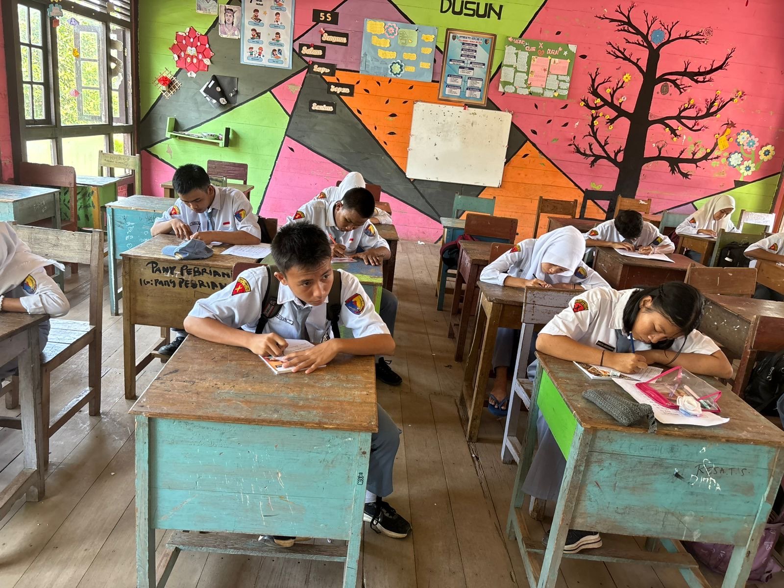 Literasi Menulis Indah (2)