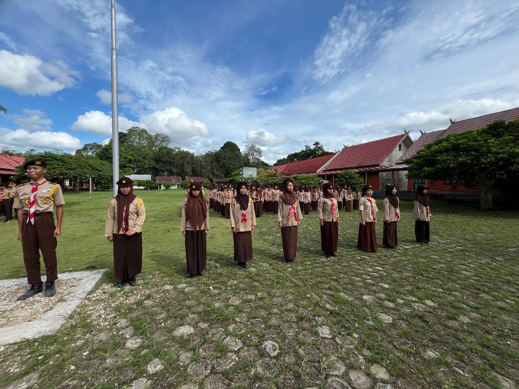 Ekstrakurikuler Pramuka (9)