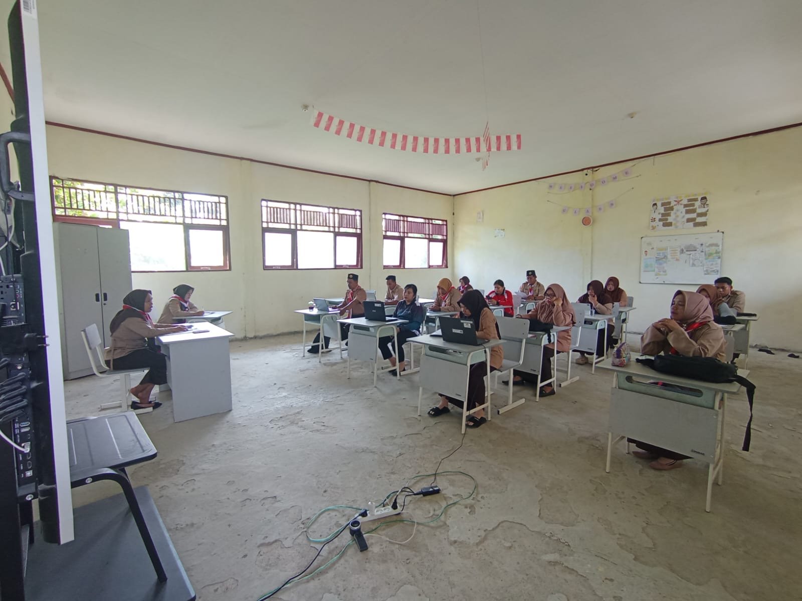 Tentukan Masa Depan Siswa, SMAN 1 Dusun Utara Gelar Rapat Pleno Kelulusan Kelas XII